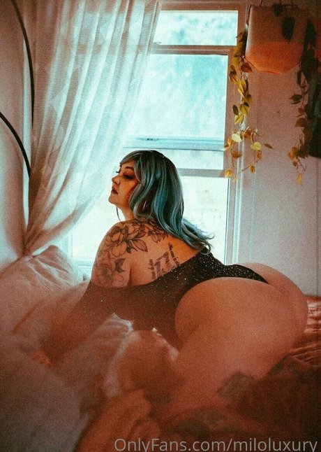 bbwgoddessmilo porno pornostar bild