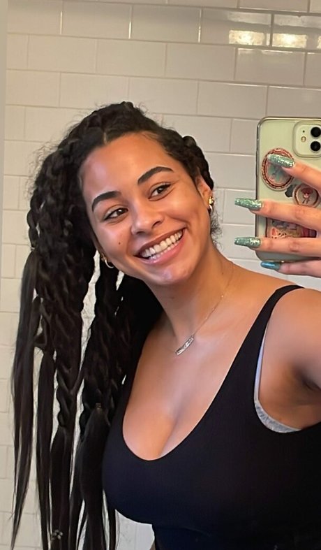 vollbusige reife onlyfans hübsche nackt archiv