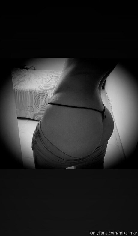 mika mar erwachsene akt galerien