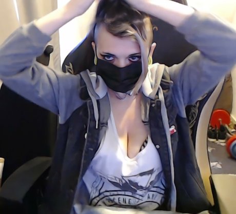 kleine titten nur fans hübsche schöne bilder