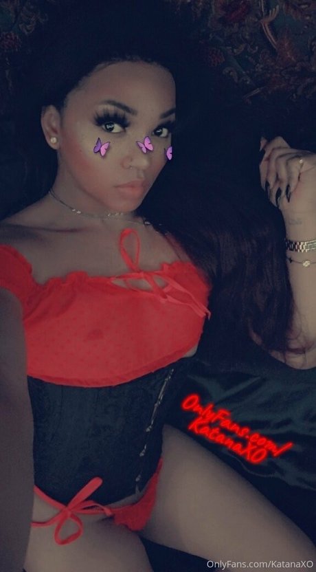 katanaxo hd nacktheit galerien