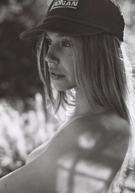 riesenschwanz shemale onlyfans xxx hübsche bilder