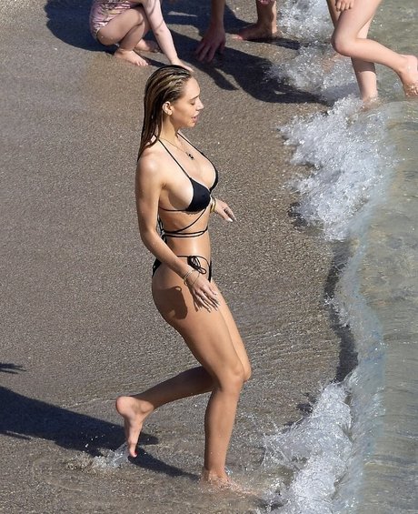 arabische muskel-onlyfans exklusive erotische bild