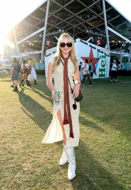 sperma auf großen titten onlyfans freie fotos