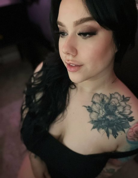 ebenholz falsche titten onlyfans xxx erotische galerie