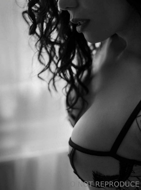 bbw brünette nur fans sexy top foto