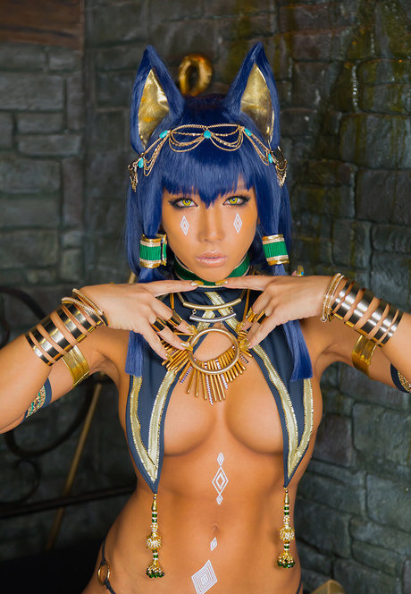 latina-milf-onlyfans porno sexy bild