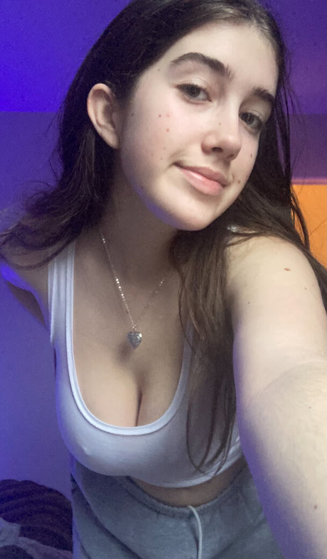 blonde heiße frau onlyfans kunst hübsche galerie