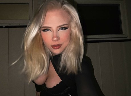 ebenholzmodell onlyfans beste hd bilder