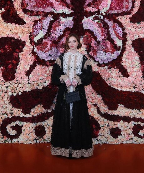 Emma Myers nackte foto