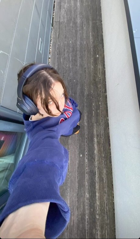 Emma Myers pornografische bild