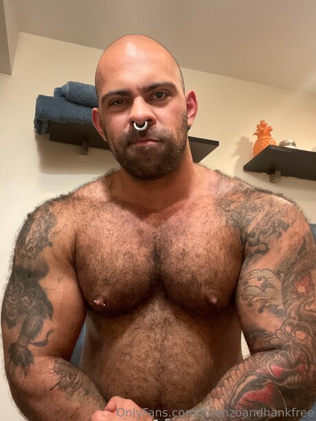 Lorenzoandhankfree nacktheit kostenlose fotos