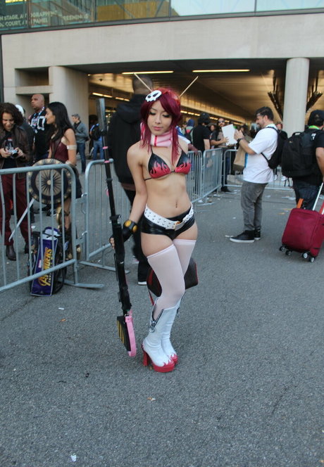 anfällige knochen-onlyfans porno xxx fotos