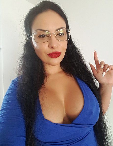 Ezada Sinn top hübsche galerien