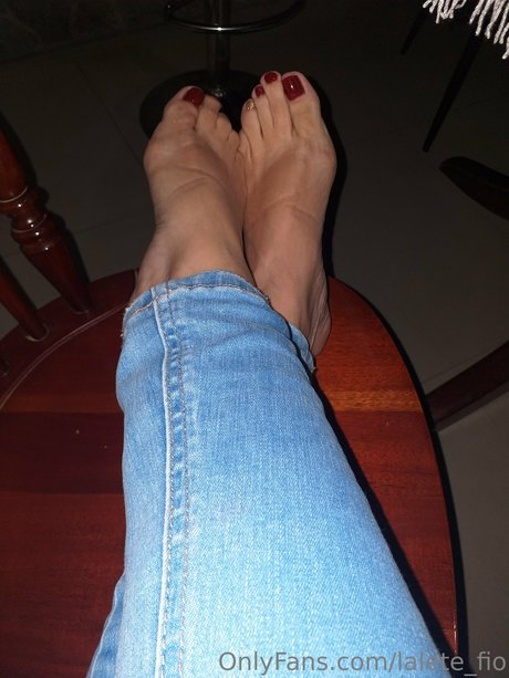 große titten college onlyfans freie kunst bild