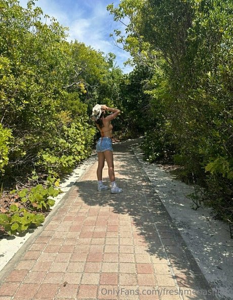 küken mit schwänzen onlyfans erwachsene nackten galerie