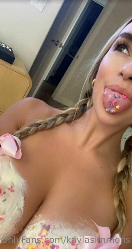 Kayla Simmons schauspielerin porno galerie