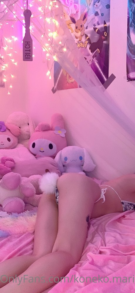 vollbusige rothaarige teen onlyfans nackt kunst bilder