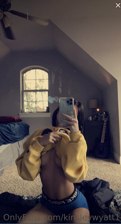 Kinsley Wyatt beste erwachsene fotos