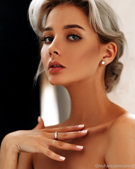 Ekaterina Shiryaeva schöne top archiv