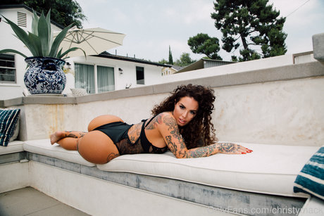 muskel-milf-onlyfans exklusive pornografische galerie