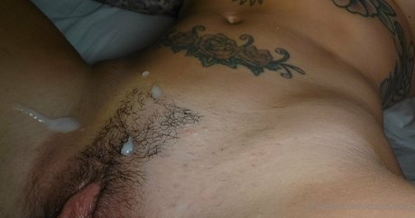 flachbrüstige onlyfans exklusive galerie