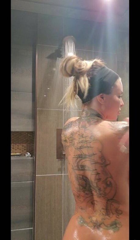 asiatischer squirt onlyfans schöne nackte bilder