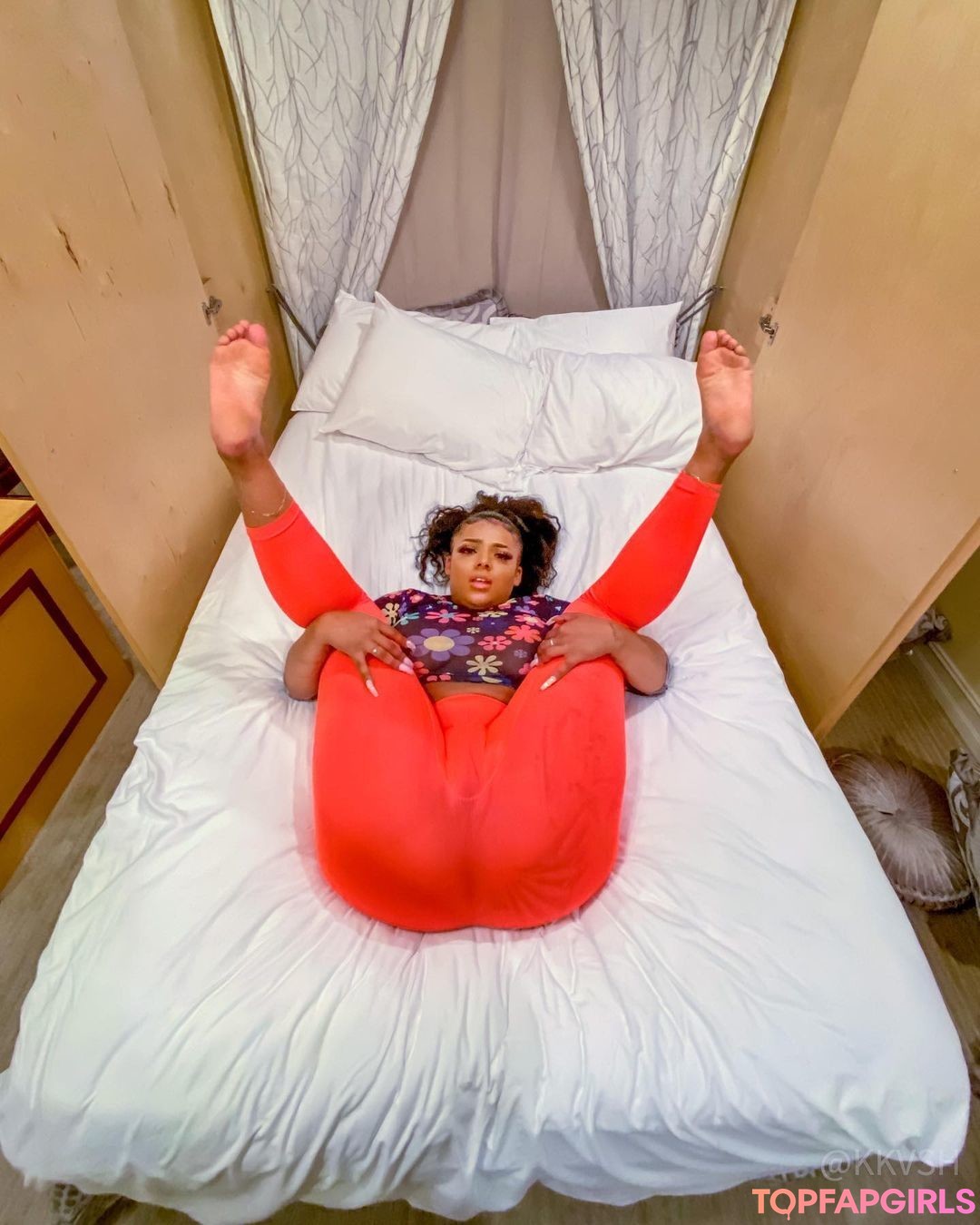 gummi-onlyfans nackt sex galerien