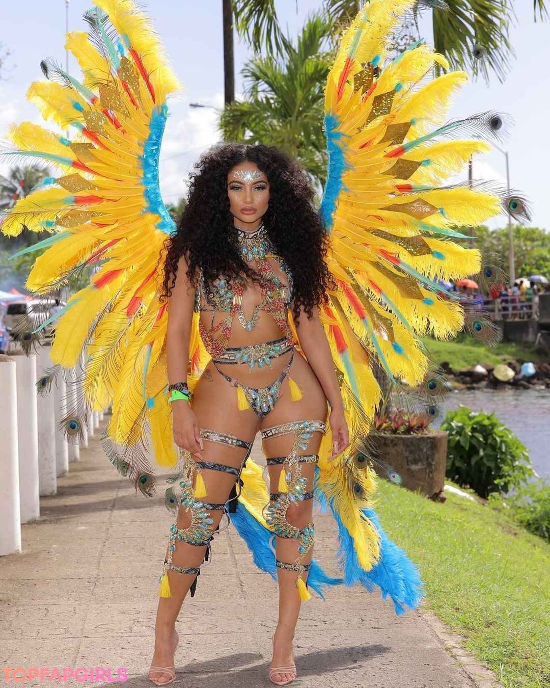 mollige emo-onlyfans porno xxx foto