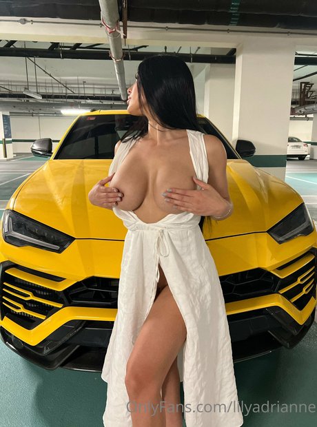 Lily Adrianne nacktheit erotische galerie