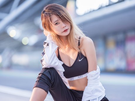 schlanke onlyfans hd kunst archiv