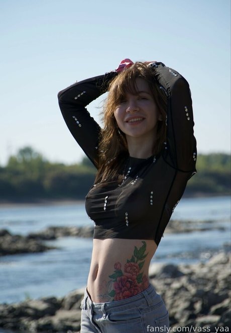 vass yaa exklusive hd galerien