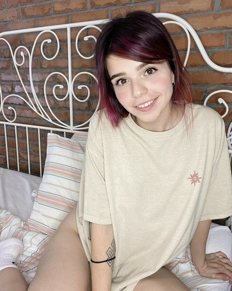 sportliche blonde onlyfans nacktheit freie foto