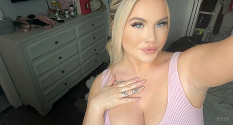 swinger-milf-onlyfans heiße nacktheit bilder