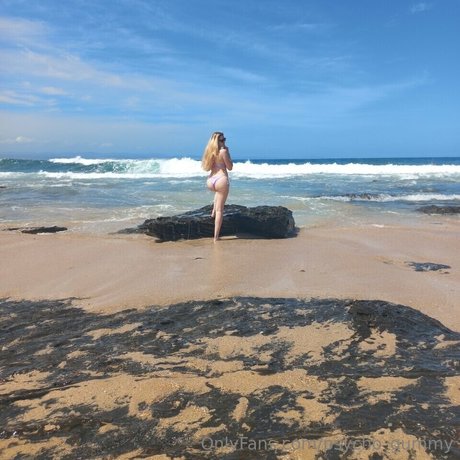 Ryn Psycho Gummy porno akt galerie