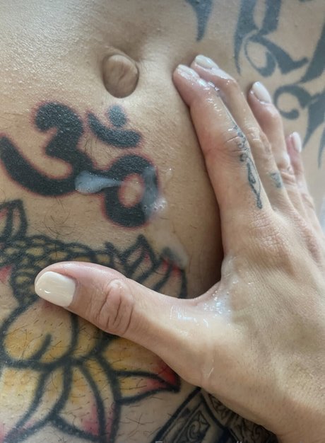 milf-tanga onlyfans nacktheit kostenlose foto