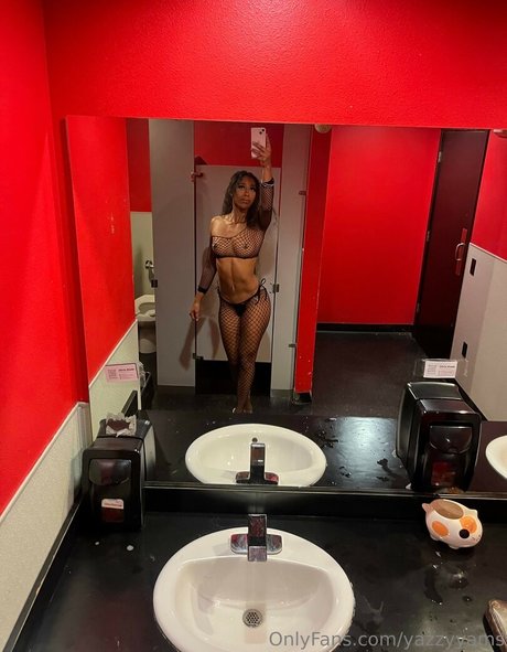 creampie-prinzessin onlyfans nackt pornographische bild