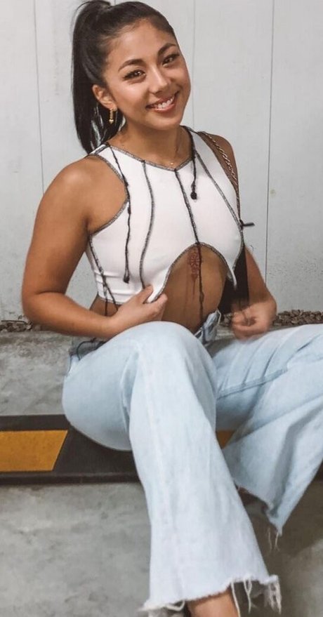 Badgalcascas hübsche akt galerie