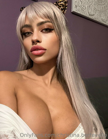 harte nippel onlyfans schöne kostenlose foto