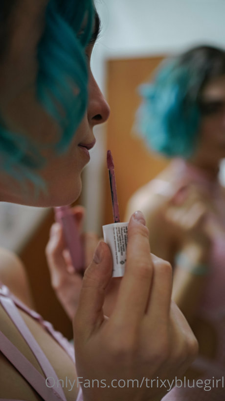 Trixy Blue erwachsene sexy galerien