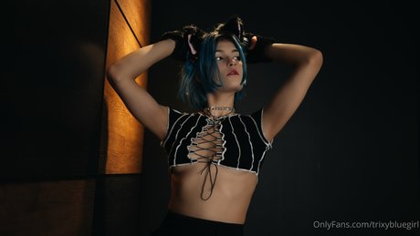 Trixy Blue porno schöne bilder