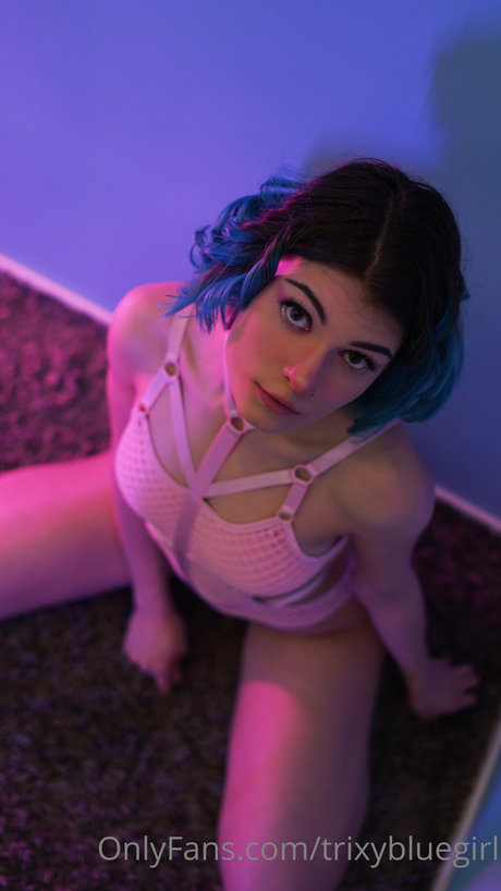 Trixy Blue pornostar xxx galerien