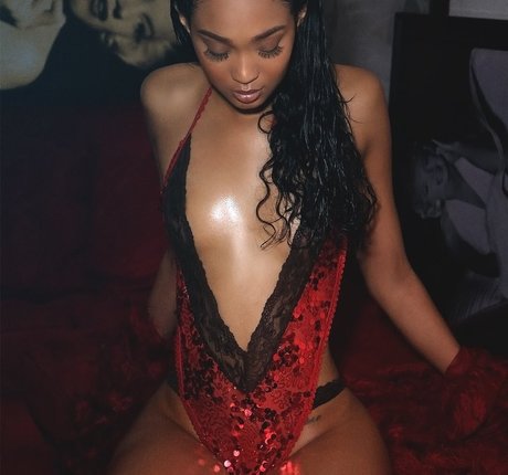 Edwina Carla Isaacs pornostar nackt galerie