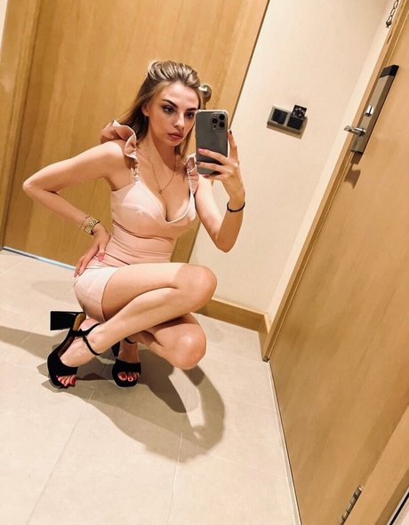 vollbusige rothaarige teen onlyfans sexy kostenlose bilder