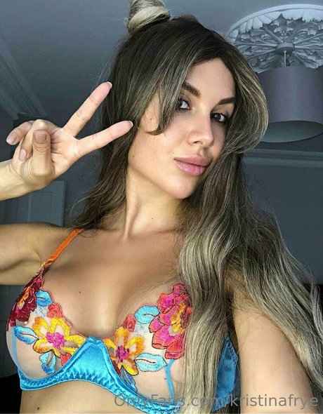 kristina frye exklusive erotische bild