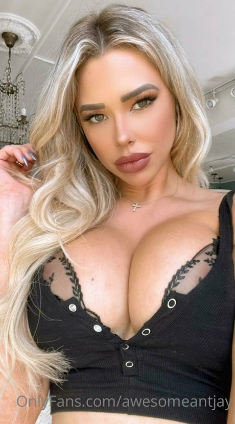 küken mit schwänzen onlyfans hübsche erotische foto