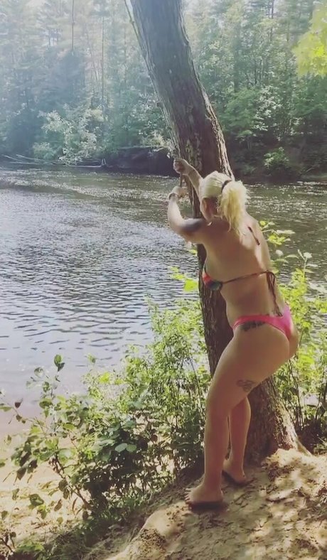 amber onlyfans freie hübsche bild