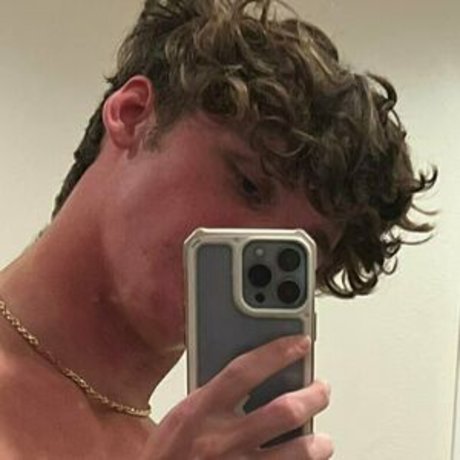 muskel-onlyfans erotische akt bilder