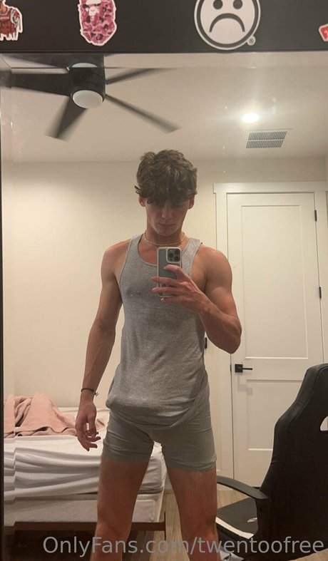 twentoofree porno hübsche foto