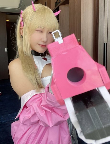 Hana Himesaki model nacktheit foto